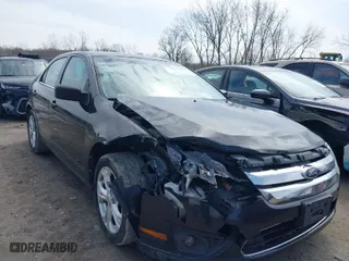 2012 Ford Fusion SE with VIN 3FAHP0HAXCR375304, listed as a IAAI auction lot 41923537 with 253,118 mi miles. Bid and sale history available at carsss.com. Image 1.