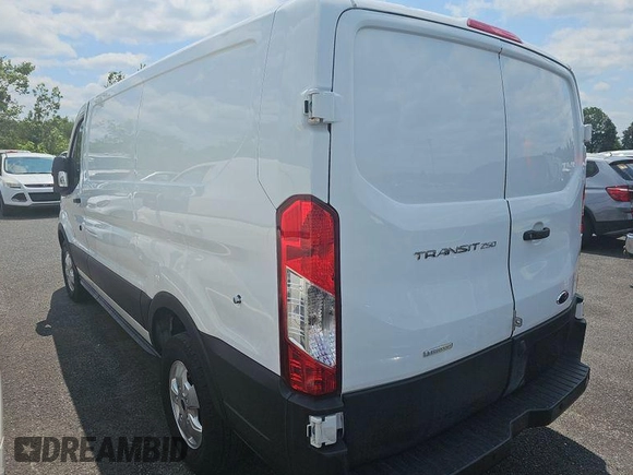 2019 Ford Transit z VIN 1FTYR1YG8KKB48131, wystawiony jako IAAI lot #42624631 z przebiegiem 115 298 mil mil oraz . Historia ofert i sprzedaży dostępna na DreamBid. Obrazek 25.