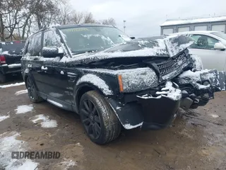 2013 Land Rover Range Rover Sport HSE with VIN SALSF2D47DA802344, listed as a IAAI auction lot 40926644 with 59,389 mi miles. Bid and sale history available at carsss.com. Image 1.