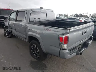 2020 Toyota Tacoma 2WD SR5 with VIN 3TMAZ5CNXLM136698, listed as a IAAI auction lot 41777565 with 53,041 mi miles. Bid and sale history available at carsss.com. Image 3.