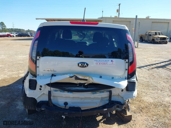 2017 Kia Soul with VIN KNDJN2A25H7446083, listed as a IAAI auction lot 41719665 with 54,980 mi miles. Bid and sale history available at carsss.com. Image 6.