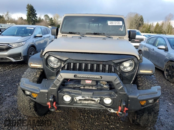 2020 Jeep Gladiator Overland with VIN 1C6HJTFG8LL147702, listed as a Copart auction lot 48613135 with 159,558 mi miles and Clean title. Bid and sale history available at DreamBid. Image 5.