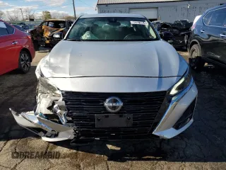 2024 Nissan Altima 2.5 SV with VIN 1N4BL4DV5RN341221, listed as a Copart auction lot 80321924 with 24,725 mi miles and Salvage Title. Bid and sale history available at carsss.com. Image 5.