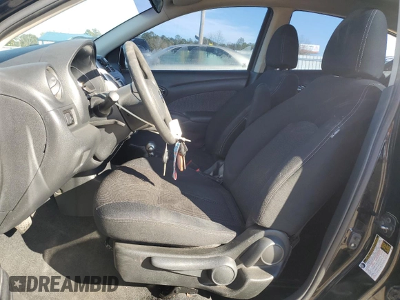 2014 Nissan Versa S with VIN 3N1CN7AP2EK451162, listed as a Copart auction lot 89150645 with 116,321 mi miles and Salvage Title. Bid and sale history available at DreamBid. Image 7.