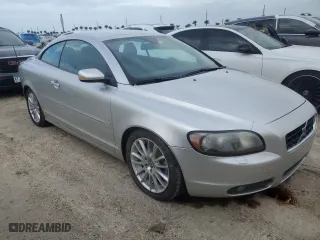 2007 Volvo C70 with VIN YV1MC68247J025693, listed as a Copart auction lot 74004384 with 0 mi miles and Non Repairable. Bid and sale history available at carsss.com. Image 4.