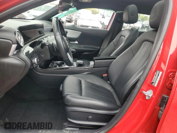 2019 Mercedes-Benz A 220 с VIN WDD3G4FB0KW021221, выставлен на аукционе Copart как лот 54312055 с пробегом 64 568 миль миль и Списание • Salvage title. История ставок и продаж доступна на DreamBid. Изображение 7.