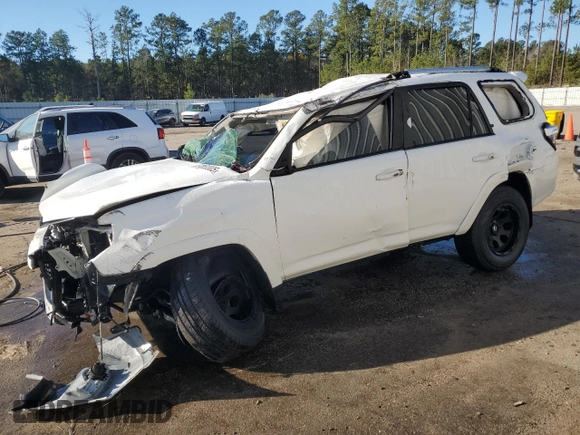2021 Toyota 4Runner SR5 с VIN JTEMU5JRXM5885327, выставлен на аукционе Copart как лот 87850005 с пробегом 64 848 миль миль и На запчасти • Non repairable. История ставок и продаж доступна на DreamBid. Изображение 1.