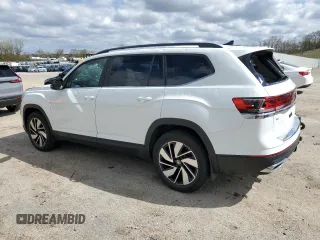 2024 Volkswagen Atlas SE with VIN 1V2KR2CA0RC551778, listed as a Copart auction lot 55583095 with 10,854 mi miles and Salvage title. Bid and sale history available at DreamBid. Image 2.