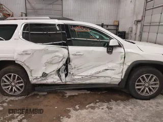 2017 GMC Acadia SLE with VIN 1GKKNSLS9HZ275154, listed as a IAAI auction lot 40992306 with 171,441 mi miles. Bid and sale history available at carsss.com. Image 14.