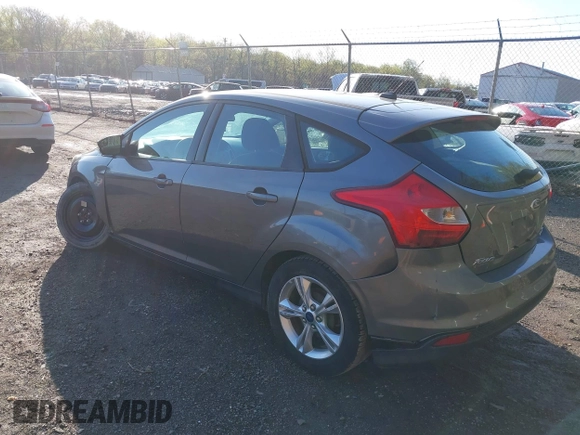 2014 Ford Focus SE with VIN 1FADP3K22EL327833, listed as a IAAI auction lot 41969740 with 108,649 mi miles. Bid and sale history available at carsss.com. Image 3.