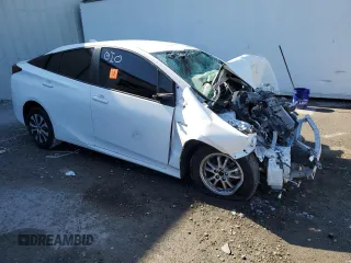 2021 Toyota Prius LE z VIN JTDL9MFU9M3022975, wystawiony jako Copart lot #53810615 z przebiegiem Nie podano mil oraz Nie do naprawy • Non repairable. Historia ofert i sprzedaży dostępna na DreamBid. Obrazek 4.