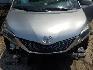 2015 Toyota Sienna SE with VIN 5TDXK3DCXFS580975, listed as a Copart auction lot 56309505 with 154,073 mi miles and Salvage title. Bid and sale history available at DreamBid. Image 12.