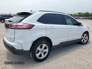 2024 Ford Edge SE z VIN 2FMPK4G97RBA32410, wystawiony jako Copart lot #57831955 z przebiegiem 36 741 mil mil oraz Szkoda całkowita • Salvage title. Historia ofert i sprzedaży dostępna na DreamBid. Obrazek 3.