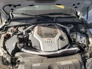 2019 Audi RS 5 Sportback z VIN WUACWCF53KA900374, wystawiony jako Copart lot #64945842 z przebiegiem 54 503 mil mil oraz . Historia ofert i sprzedaży dostępna na DreamBid. Obrazek 7.