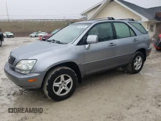2001 Lexus RX 300 with VIN JTJHF10UX10201056, listed as a Copart auction lot 85678484 with 125,636 mi miles and Clean Title. Bid and sale history available at carsss.com. Image 1.