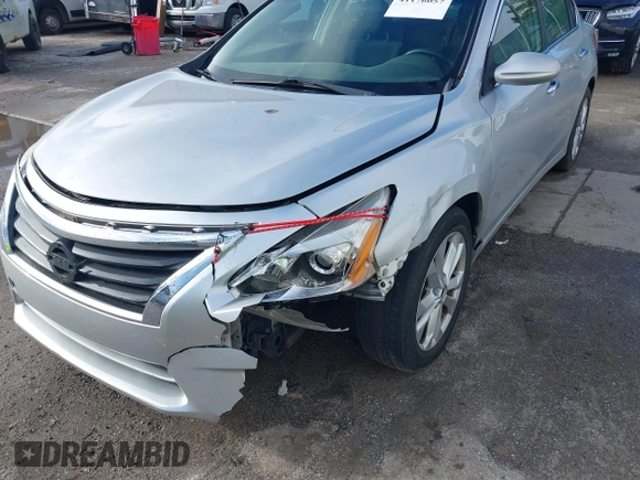 2013 Nissan Altima SV with VIN 1N4AL3AP5DN410428, listed as a IAAI auction lot 41176057 with 109,274 mi miles and . Bid and sale history available at carsss.com. Image 6.