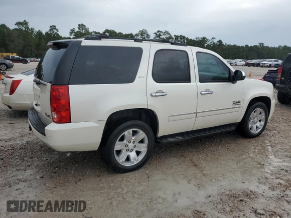 2011 GMC Yukon SLT with VIN 1GKS1CE0XBR401817, listed as a Copart auction lot 62592884 with 118,511 mi miles and Non Repairable. Bid and sale history available at carsss.com. Image 3.