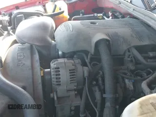 2003 Chevrolet Silverado 1500 LS с VIN 1GCEK19TX3E255667, выставлен на аукционе IAAI как лот 43360197 с пробегом 172 043 миль миль и . История ставок и продаж доступна на DreamBid. Изображение 12.