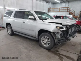 2018 Chevrolet Suburban LT with VIN 1GNSKHKC2JR201282, listed as a IAAI auction lot 41312994 with 99,783 mi miles. Bid and sale history available at carsss.com. Image 1.