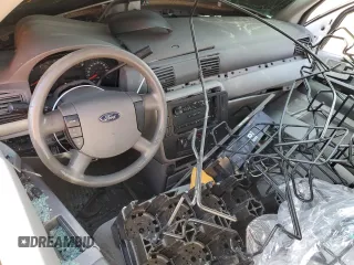 2005 Ford Freestar Cargo with VIN 2FTZA54625BA39582, listed as a Copart auction lot 76157823 with Not Provided miles and Clean Title. Bid and sale history available at carsss.com. Image 8.
