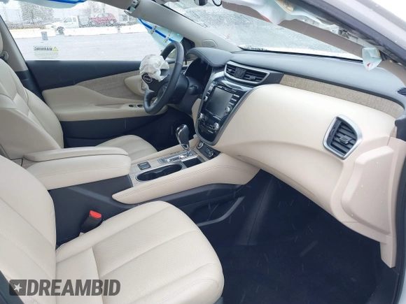2024 Nissan Murano SL with VIN 5N1AZ2CJ1RC125963, listed as a IAAI auction lot 41809276 with 4,626 mi miles. Bid and sale history available at carsss.com. Image 5.