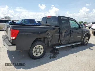 2006 Nissan Titan SE z VIN 1N6BA06A66N569501, wystawiony jako Copart lot #59872455 z przebiegiem 80 057 mil mil oraz Szkoda całkowita • Salvage title. Historia ofert i sprzedaży dostępna na DreamBid. Obrazek 3.