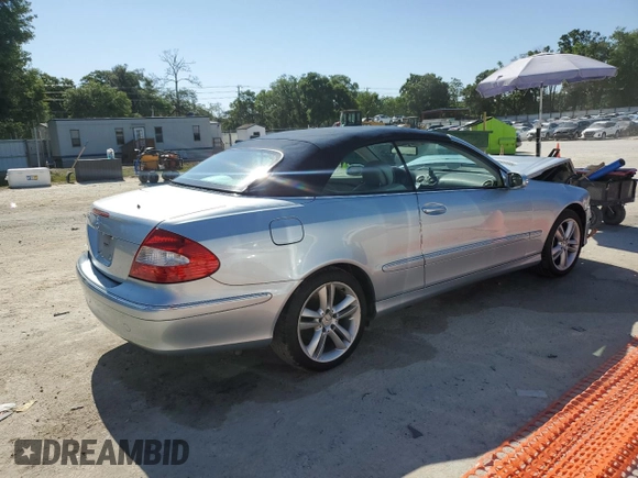 2006 Mercedes-Benz CLK 3.5L with VIN WDBTK56G86T056136, listed as a Copart auction lot 53261395 with 129,834 mi miles and Salvage Title. Bid and sale history available at carsss.com. Image 3.