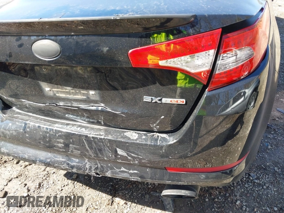 2013 Kia Optima SX with VIN 5XXGR4A65DG186542, listed as a IAAI auction lot 41824914 with 205,582 mi miles and . Bid and sale history available at DreamBid. Image 6.