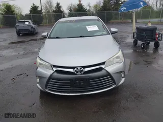 2015 Toyota Camry XLE with VIN 4T4BF1FK2FR448135, listed as a IAAI auction lot 41965092 with 67,367 mi miles. Bid and sale history available at carsss.com. Image 12.