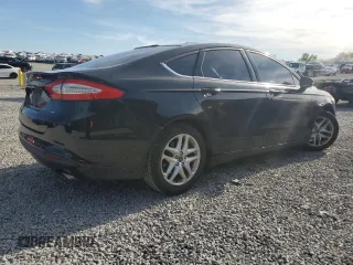 2016 Ford Fusion SE with VIN 3FA6P0H72GR392017, listed as a Copart auction lot 53398585 with 131,435 mi miles and Salvage title. Bid and sale history available at DreamBid. Image 3.