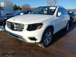 2018 Mercedes-Benz GLC with VIN WDC0G4KB6JV094059, listed as a IAAI auction lot 41759185 with 116,891 mi miles. Bid and sale history available at carsss.com. Image 2.