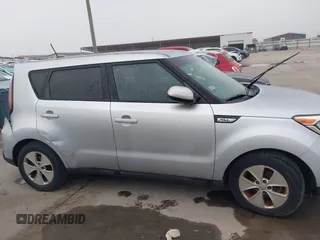 2016 Kia Soul with VIN KNDJN2A22G7834869, listed as a IAAI auction lot 41052392 with 100,551 mi miles. Bid and sale history available at carsss.com. Image 13.