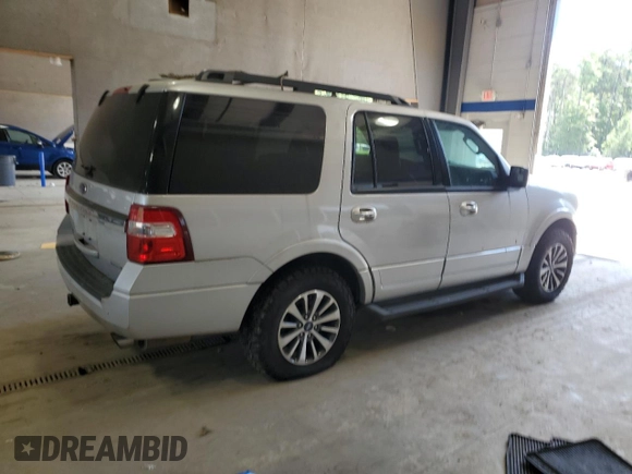 2015 Ford Expedition XLT with VIN 1FMJU1JT1FEF26846, listed as a Copart auction lot 66352175 with 173,260 mi miles and Clean title. Bid and sale history available at DreamBid. Image 3.
