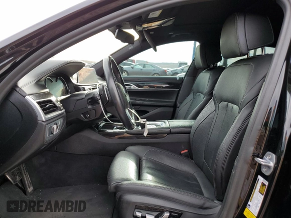 2019 BMW 7 Series 740i с VIN WBA7E2C55KB454929, выставлен на аукционе Copart как лот 49166235 с пробегом 57 051 миль миль и Списание • Salvage title. История ставок и продаж доступна на DreamBid. Изображение 7.