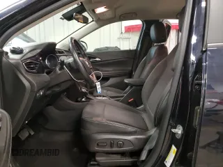 2021 Buick Encore GX Select z VIN KL4MMESL1MB148687, wystawiony jako Copart lot #55078785 z przebiegiem 72 287 mil mil oraz Szkoda całkowita • Salvage title. Historia ofert i sprzedaży dostępna na DreamBid. Obrazek 7.