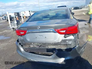 2016 Nissan Maxima Platinum with VIN 1N4AA6AP7GC409949, listed as a IAAI auction lot 41214746 with 190,853 mi miles and . Bid and sale history available at DreamBid. Image 18.