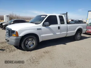 2006 Ford F-250 XL with VIN 1FTSX20576EA10967, listed as a Copart auction lot 45340685 with 269,983 mi miles and Salvage title. Bid and sale history available at DreamBid. Image 1.