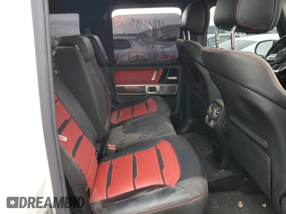 2019 Mercedes-Benz G 63 AMG z VIN WDCYC7HJ3KX300409, wystawiony jako Copart lot #68525532 z przebiegiem 46 976 mil mil oraz . Historia ofert i sprzedaży dostępna na DreamBid. Obrazek 10.