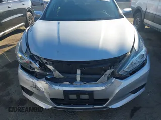 2016 Nissan Altima S with VIN 1N4AL3AP6GN327692, listed as a IAAI auction lot 41309486 with 81,493 mi miles and . Bid and sale history available at carsss.com. Image 6.