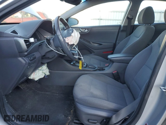 2020 Hyundai Ioniq SEL z VIN KMHC85LC4LU215222, wystawiony jako Copart lot #50198285 z przebiegiem 232 664 mil mil oraz Czysty tytuł • Clean title. Historia ofert i sprzedaży dostępna na DreamBid. Obrazek 7.