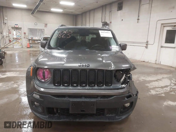 2016 Jeep Renegade Latitude with VIN ZACCJBBT5GPD69471, listed as a IAAI auction lot 40650863 with 137,944 mi miles. Bid and sale history available at carsss.com. Image 12.