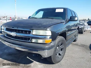 2003 Chevrolet Tahoe LS with VIN 1GNEC13V33R219195, listed as a IAAI auction lot 41342940 with 177,276 mi miles. Bid and sale history available at carsss.com. Image 17.
