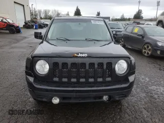 2013 Jeep Patriot Sport with VIN 1C4NJPBA7DD276191, listed as a Copart auction lot 49012775 with 109,839 mi miles and Clean Title. Bid and sale history available at carsss.com. Image 5.