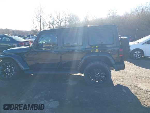 2024 Jeep Wrangler Sahara with VIN 1C4RJXP62RW126989, listed as a IAAI auction lot 41816525 with 11,241 mi miles and . Bid and sale history available at DreamBid. Image 15.