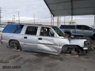2004 Chevrolet Suburban LT with VIN 3GNEC16T04G210725, listed as a IAAI auction lot 41191477 with 1 mi miles. Bid and sale history available at carsss.com. Image 12.