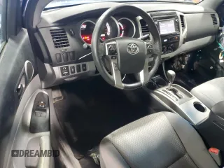 2014 Toyota Tacoma with VIN 5TFUX4EN0EX027559, listed as a Copart auction lot 55035095 with 83,339 mi miles and Salvage title. Bid and sale history available at DreamBid. Image 8.