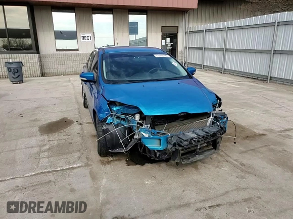 2014 Ford Focus SE z VIN 1FADP3K27EL418984, wystawiony jako Copart lot #53505085 z przebiegiem 118 980 mil mil oraz Szkoda całkowita • Salvage title. Historia ofert i sprzedaży dostępna na DreamBid. Obrazek 11.