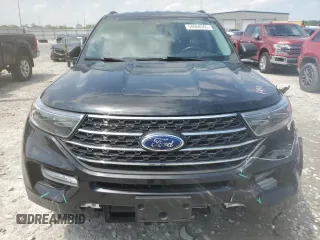 2022 Ford Explorer XLT z VIN 1FMSK8DH6NGA80965, wystawiony jako Copart lot #54668565 z przebiegiem 70 114 mil mil oraz Szkoda całkowita • Salvage title. Historia ofert i sprzedaży dostępna na DreamBid. Obrazek 5.