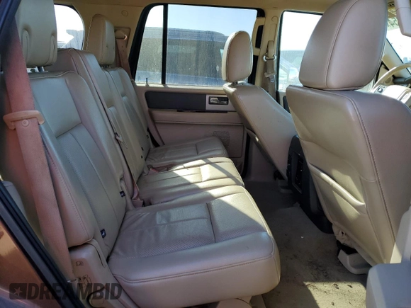 2012 Ford Expedition XLT с VIN 1FMJU1J56CEF22689, выставлен на аукционе Copart как лот 82852054 с пробегом 168 563 миль миль и Списание • Salvage title. История ставок и продаж доступна на DreamBid. Изображение 11.