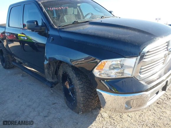 2017 Ram 1500 Big Horn with VIN 3C6RR7LTXHG618291, listed as a IAAI auction lot 41405914 with 87,546 mi miles. Bid and sale history available at carsss.com. Image 6.
